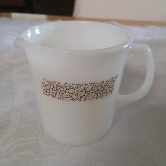 Pyrex Other - *3/$20 Pyrex Woodland Brown Creamer vintage